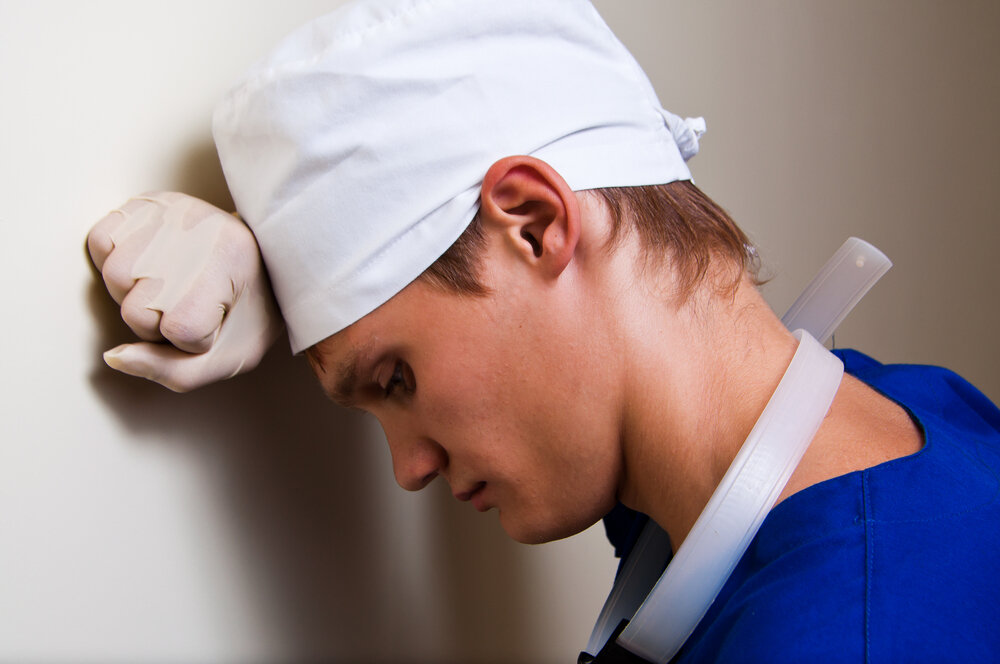 Медиков нет, а цены отучиться на врача или медсестру космические! Кто ...