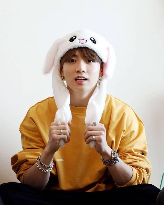 Чайник..медведь.. Кролик - вот вершина актёрского мастерства!