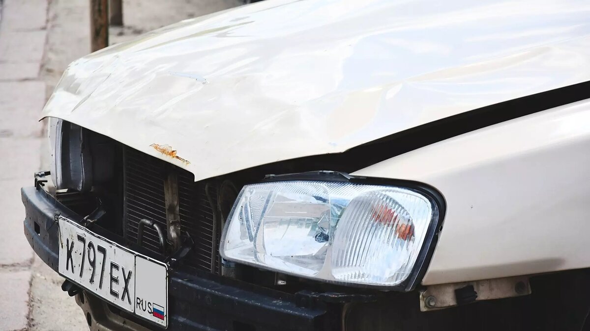     В Дагестане 15-летний подросток за рулем машины умышленно наехал на ребенка, сообщает МВД по республике.