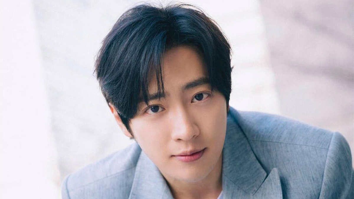 Актер ли сан у. Корейский актер ли сан у. Ли сан у / lee sang woo. Ли сан ее. Choi sang yeob.