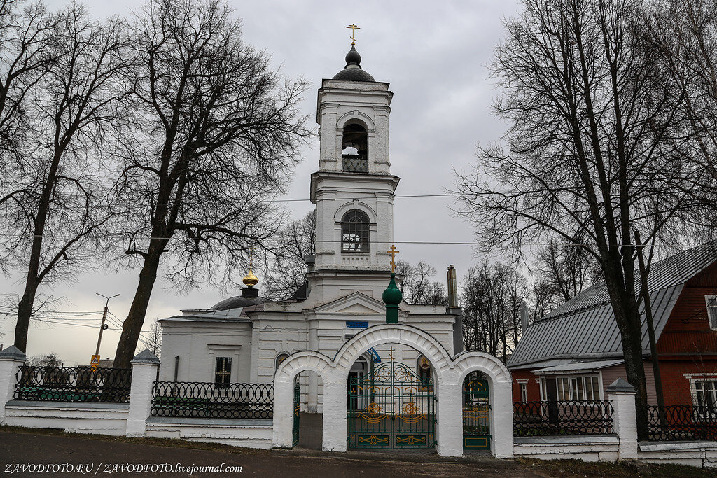 Погода в кольчугино на неделю. Кольчугино крест. Малашиха Кольчугино. Кольчугино Воронежская область. Фотографии Церковь г.Кольчугино.