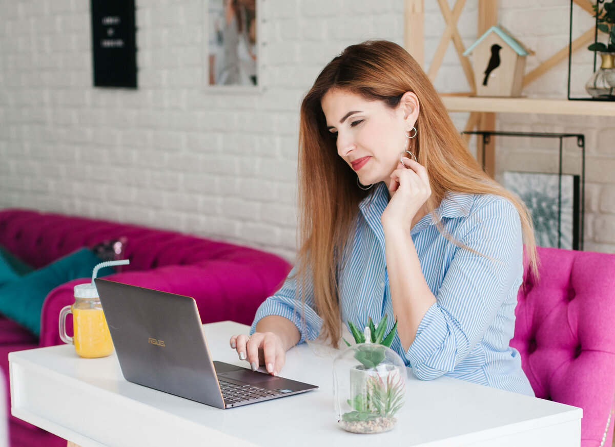 Лена Друма - международный психолог, лучший психолог Москвы по версии соцопроса, автор статей для Cosmo, Vogue, MarieClaire, wmj и других СМИ