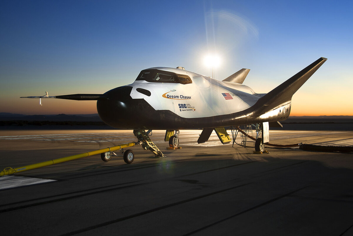 На фото: «Dream Chaser» ("Бегущий за мечтой")