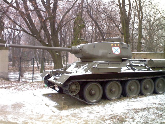В действительности же, в составе РОА использовались лишь Т-34-76 