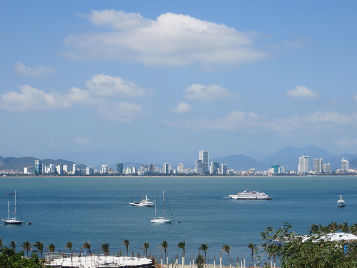 Нячанг, Вьетнам (фото с острова Винперл)