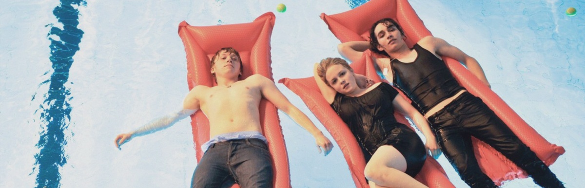 Название фильма «Вишнёвая бомба»