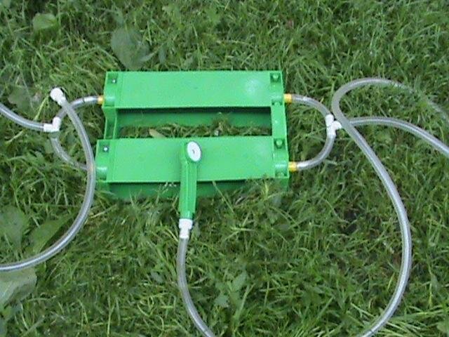 Простые педали с гладкими шлангами