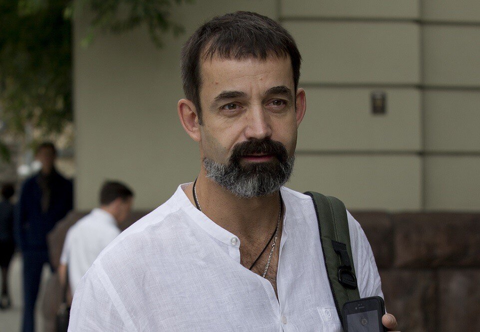 Дмитрий Певцов