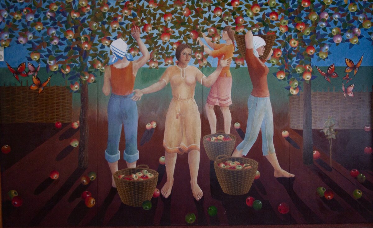 Советские труженицы заняты делом (источник pixabay.com)