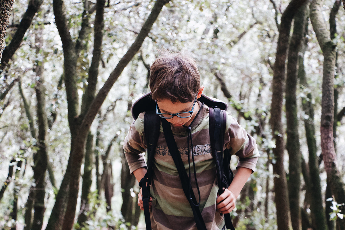 Walking outdoors. A hike with Spike story Kids.