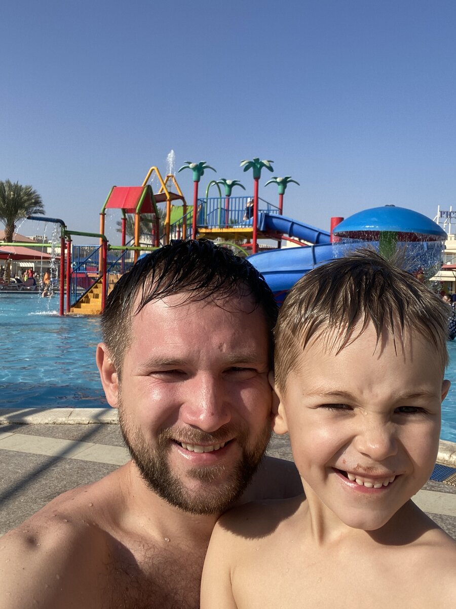 Это мы зимой в отеле Альбатрос 5 звезд