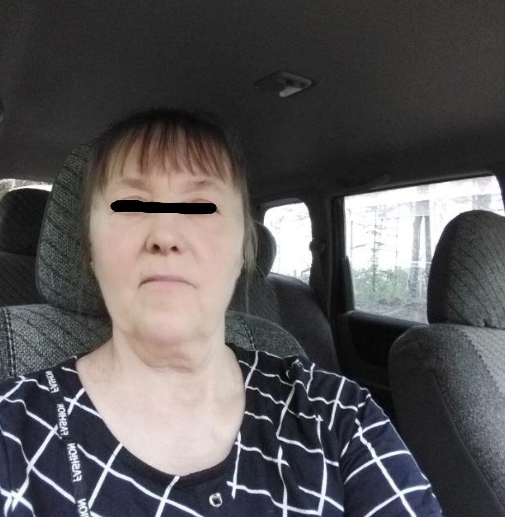 Чтоб вы понимали, это моя мама. Да,  женщина в возрасте. А её нынешний муж почти в 2 раза младше её. 