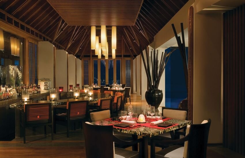 Ресторан отеля One & Only Reethi Rah