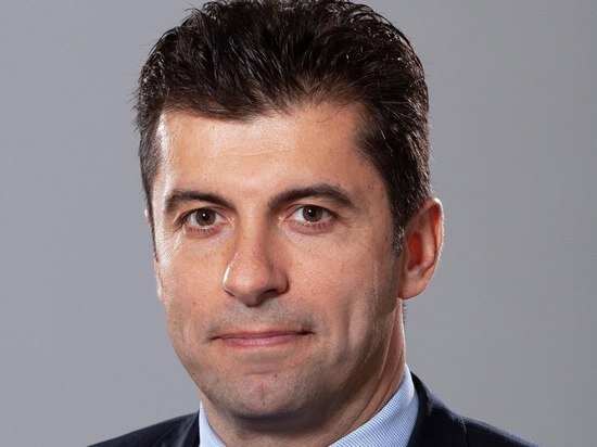     Кирилл Петков.