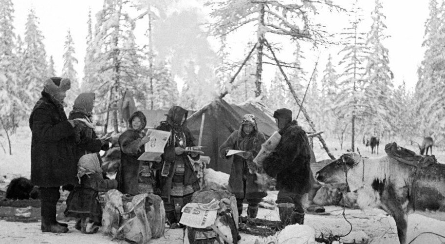 Чукотка оленеводы СССР. Чукчи 18 век Чукотке. Оленевод Чукотки 1931 год. Народы севера СССР.