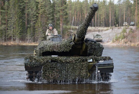    Датский танк Leopard-2