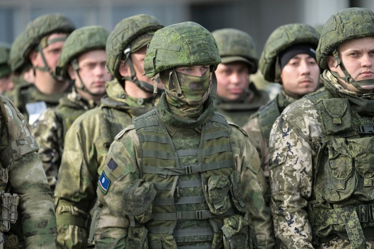 фото солдата российской армии в форме