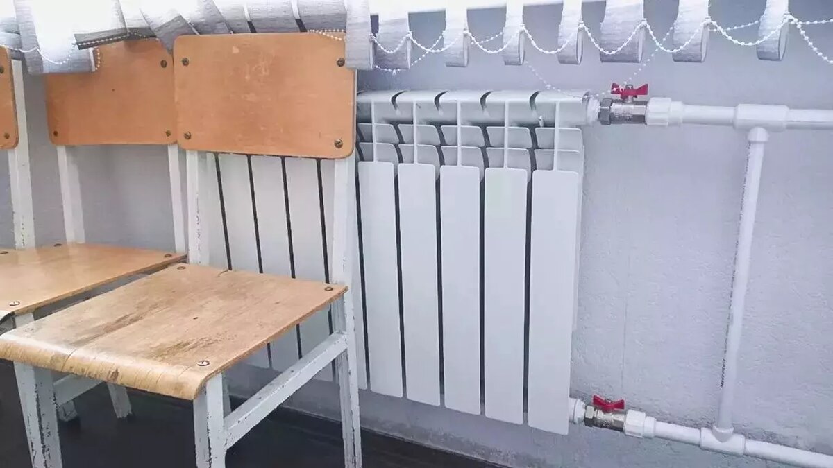     Тепло появится в домах Тобольска через два дня. Распоряжение подписал глава администрации города Максим Афанасьев.