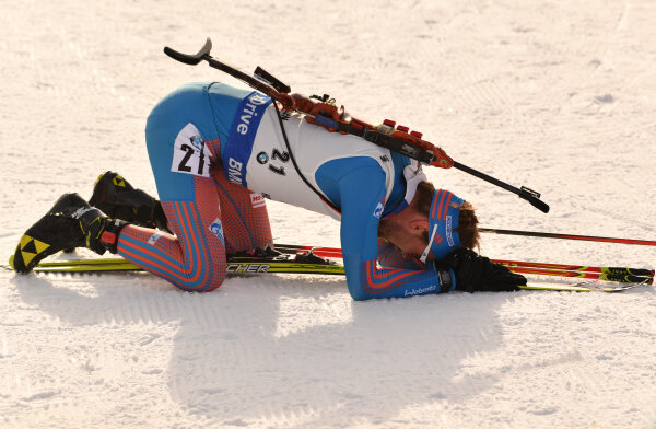 Антон Шипулин на финише после гонки 