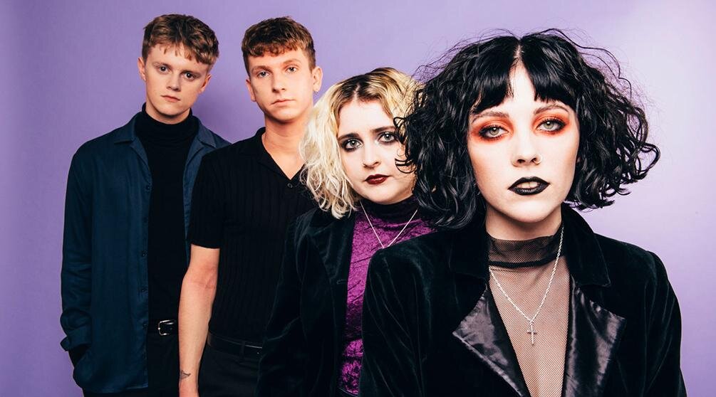 Группа Pale Waves