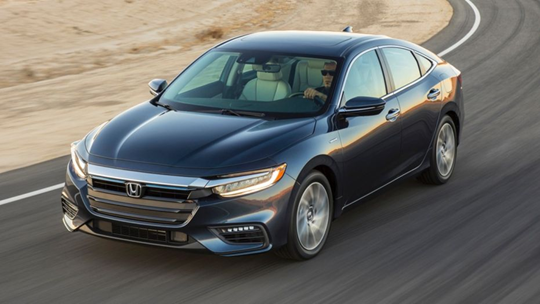 Новая Honda Insight 