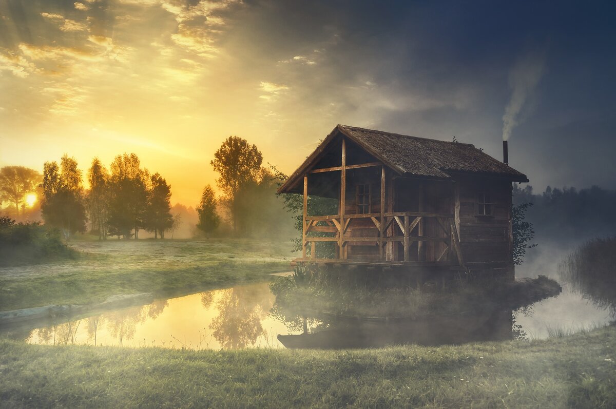 фото:https://pixabay.com/en/image-manipulation-hut-lake-water-3374201/                                                                                                        