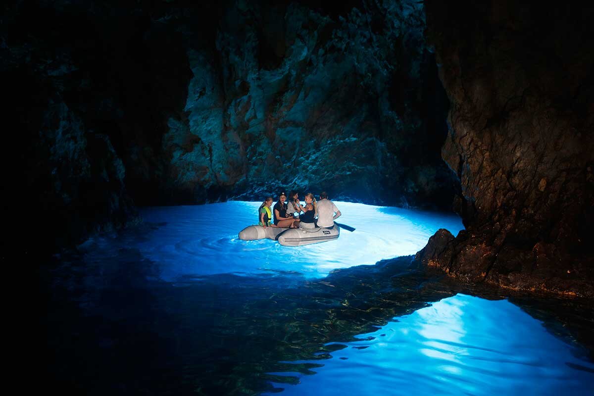 Blue Cave Черногория