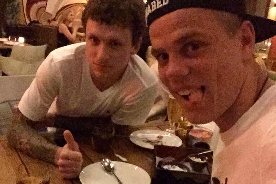 Фото из соц сетей футболистов.