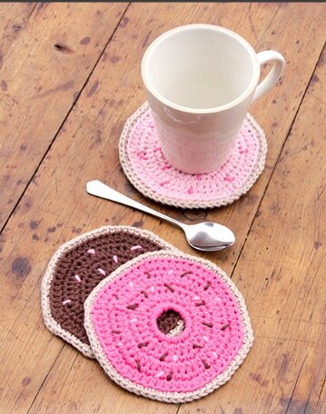 https://www.garnstudio.com/pattern.php?id=8153&cid=3