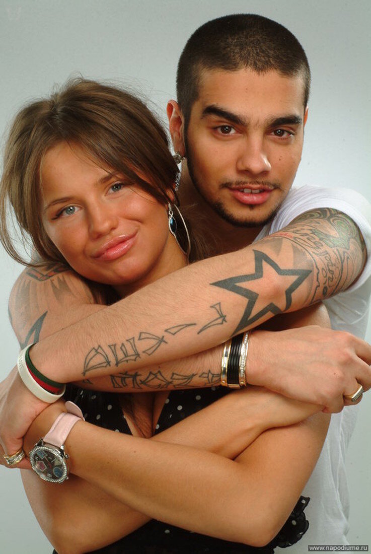 Умаров и алекса. Алекса чвикова и тимати. Алекса и тимати на фабрике. Умаров и алекса. Фабрика звёзд тимати и алекса.