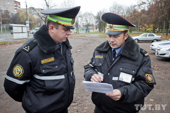 Бел полиция. Милиция Белоруссии. Сотрудники милиции Беларуси. Форма милиции Беларуси. Белорусская Полицейская форма.