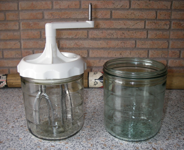 Вот такой "помощник" у меня был/avito.ru