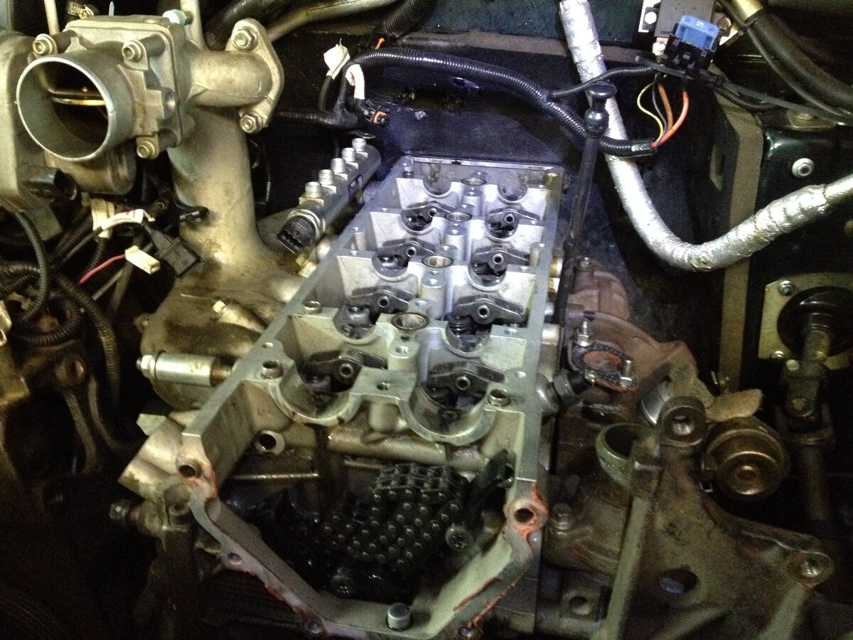 Головка двигателя 409 уаз буханка. Головка 409 двигателя уаз. Капремонт гбц уаз патриот 409. Гбц уаз патриот 409. Снять головку 409 двигатель.