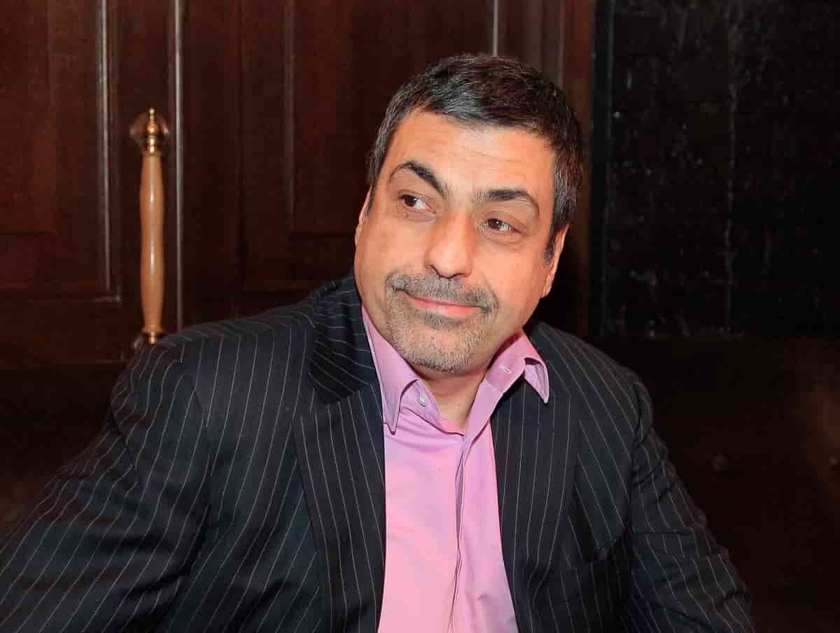 Картинка с Яндекс         Павел Глоба