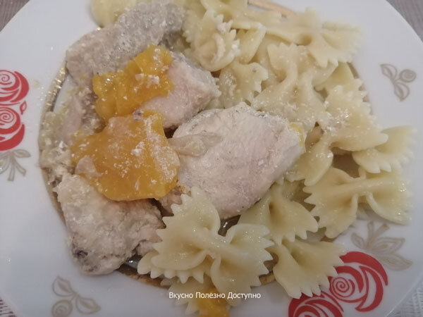Мясо, тушеное с тыквой в мультиварке