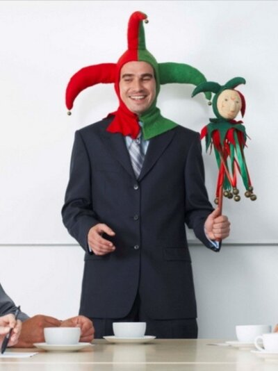 "Сейчас поговорим о борьбе с возражениями"