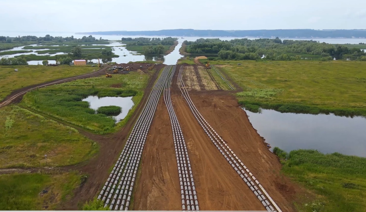 Подводный переход. Газопровод через реку. Дюкер через реку. Магистральный трубопровод.