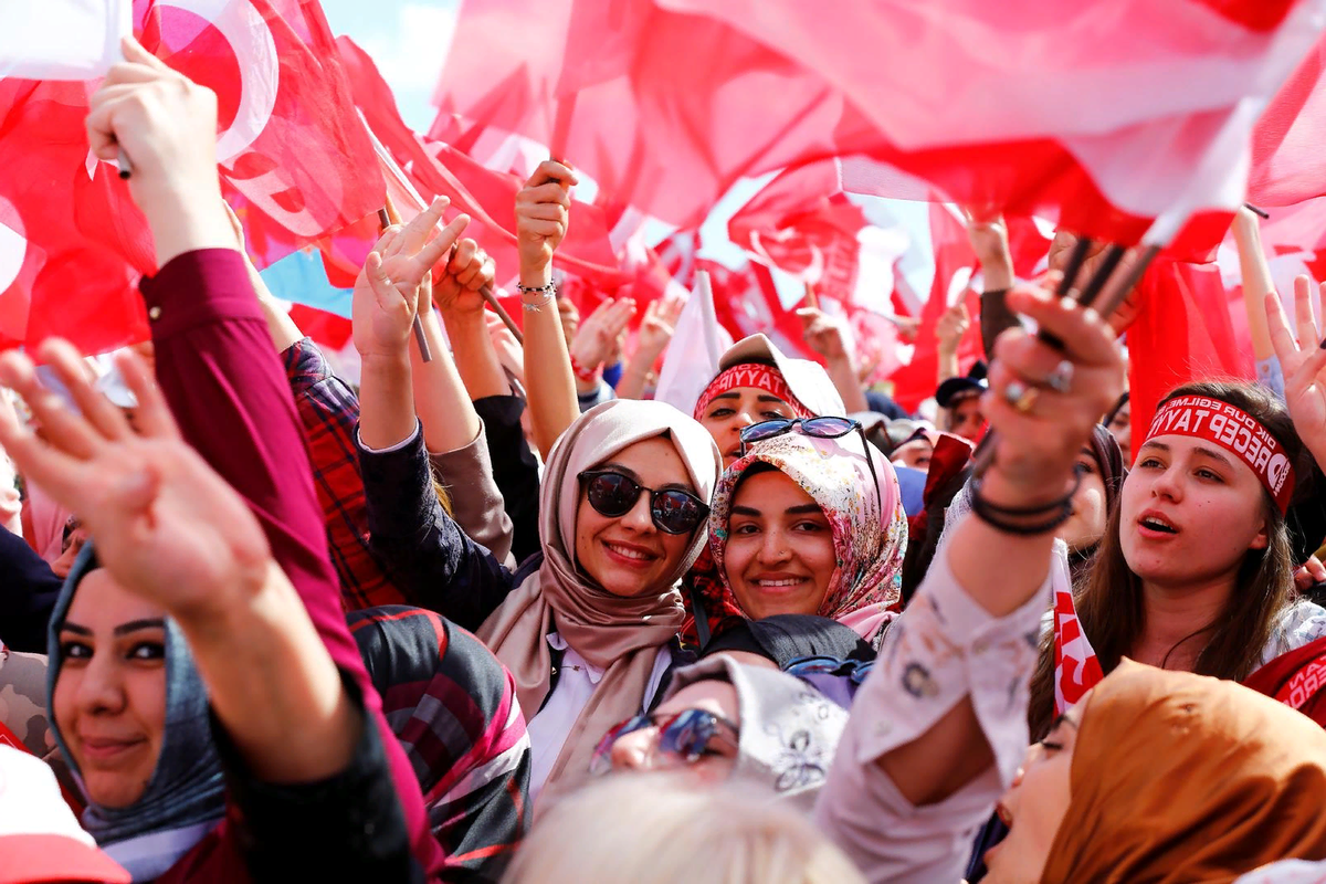 Наверное это вас удивит, но для Турции турки - важнее всех. И это правильно