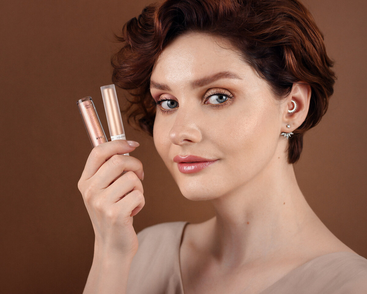 Меня зовут Таня, добро пожаловать в мой блог! Мы всегда рассматриваем здесь что-нибудь красивое, поэтому подписывайтесь и заходите чаще :)