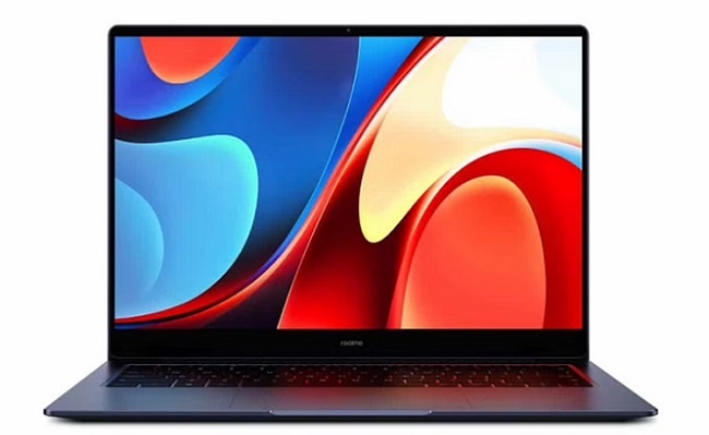 Клавиатура стандартная, но она не имеет подсветки