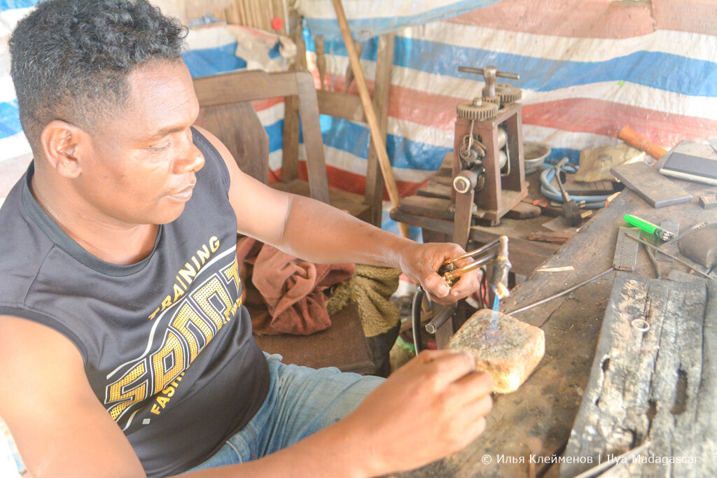 Бензиновая горелка ювелира. Кустарная самоделка 