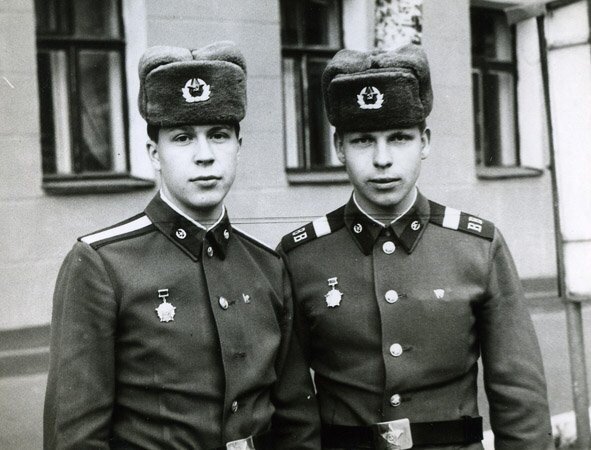 Внутренние войска...