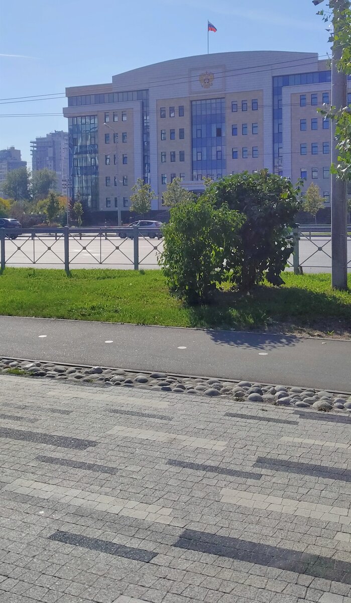 Специально оставила дорогу показать, как классно скомбинировали 