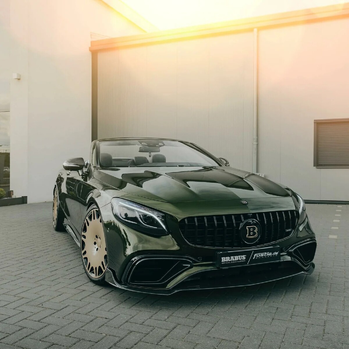 Мерседес s63 AMG купе зеленый