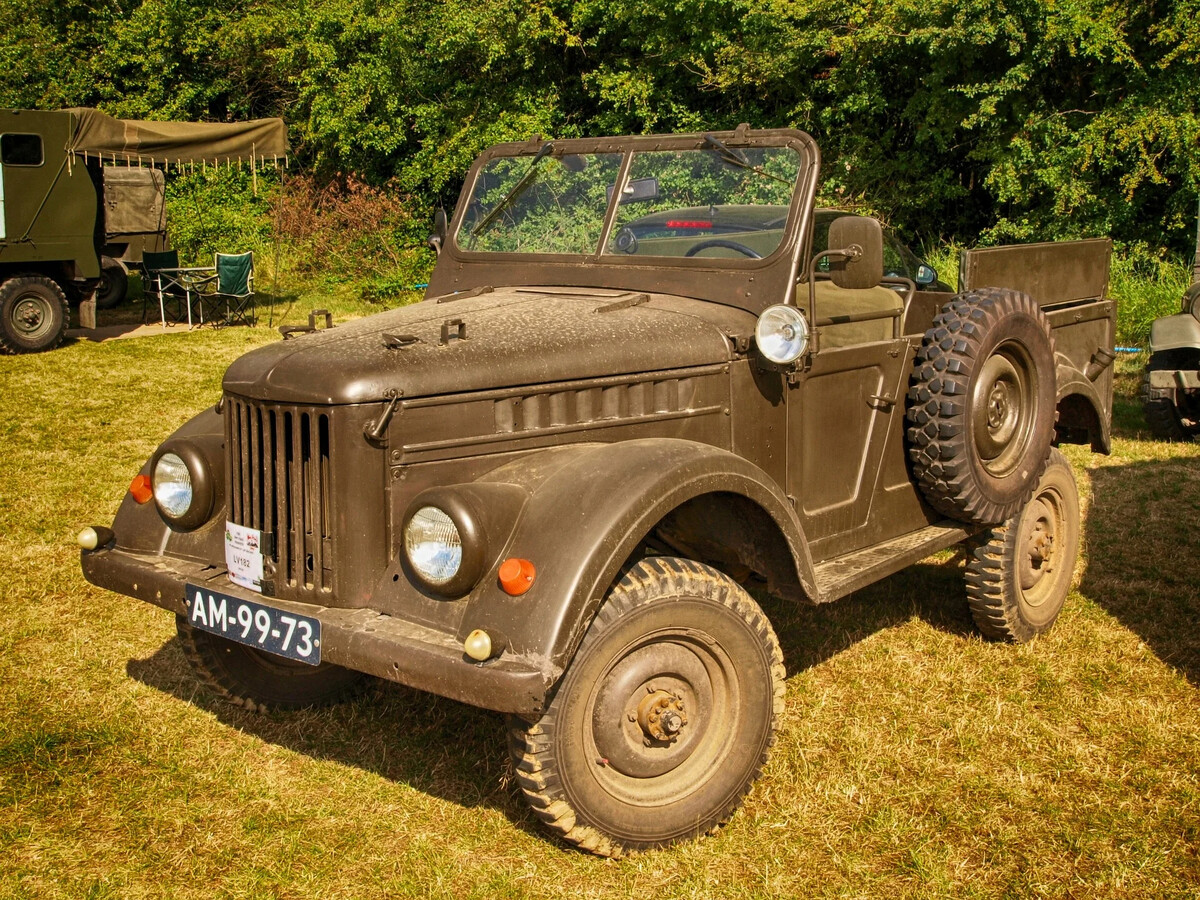 Jeep Pickup Military