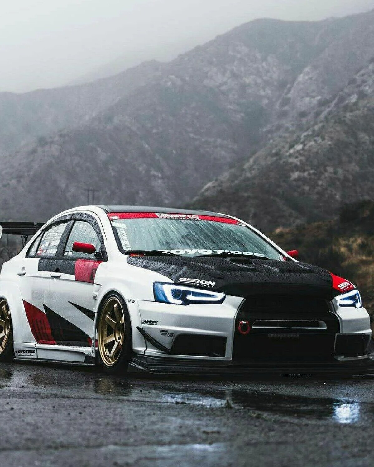 Японские mitsubishi. Митсубиси Лансер Эволюшн. Mitsubishi Lancer Evolution 10. Митсубиси Лансер Эволюшн 9. Mitsubishi Lancer Evolution 8.