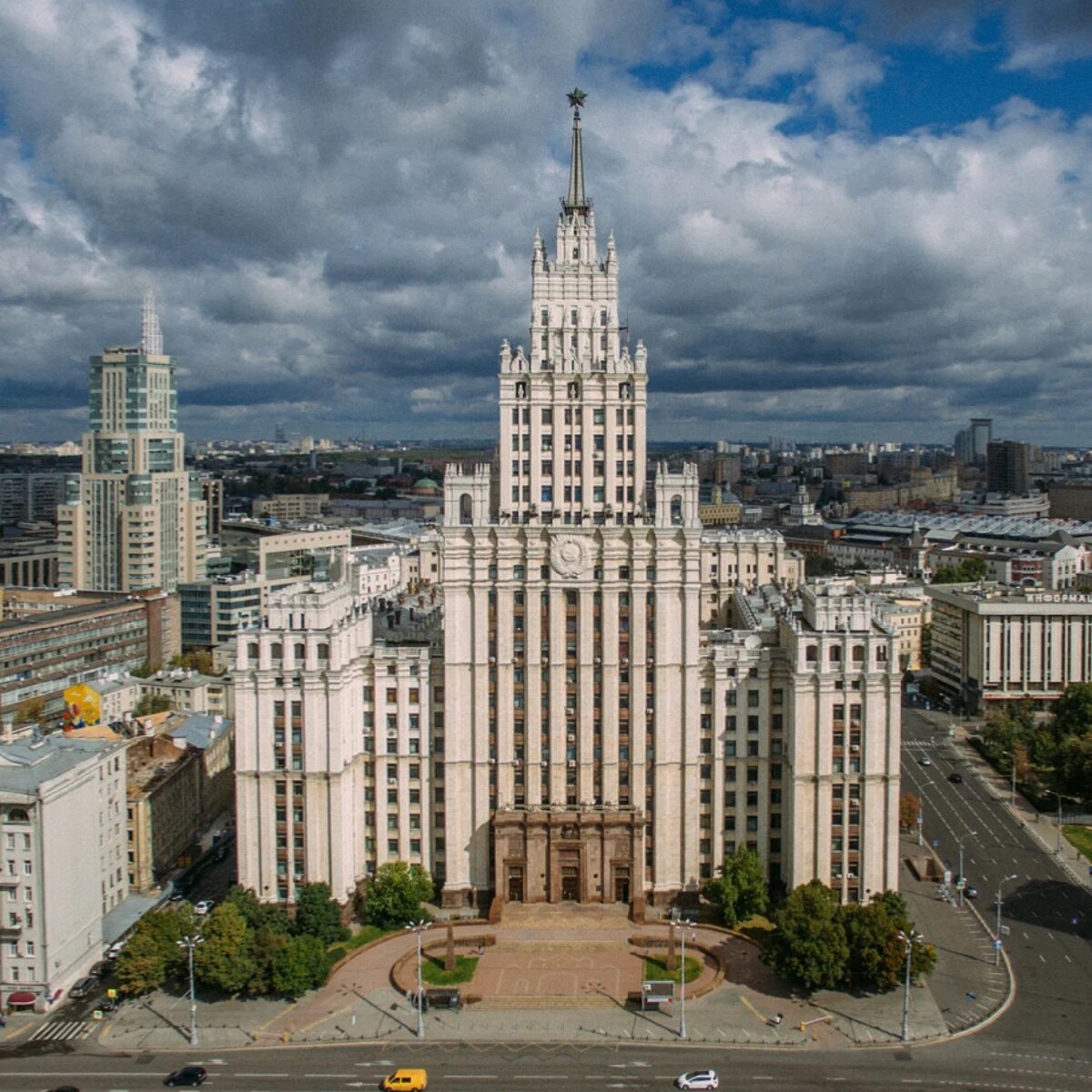 Фото сталинских высоток в москве