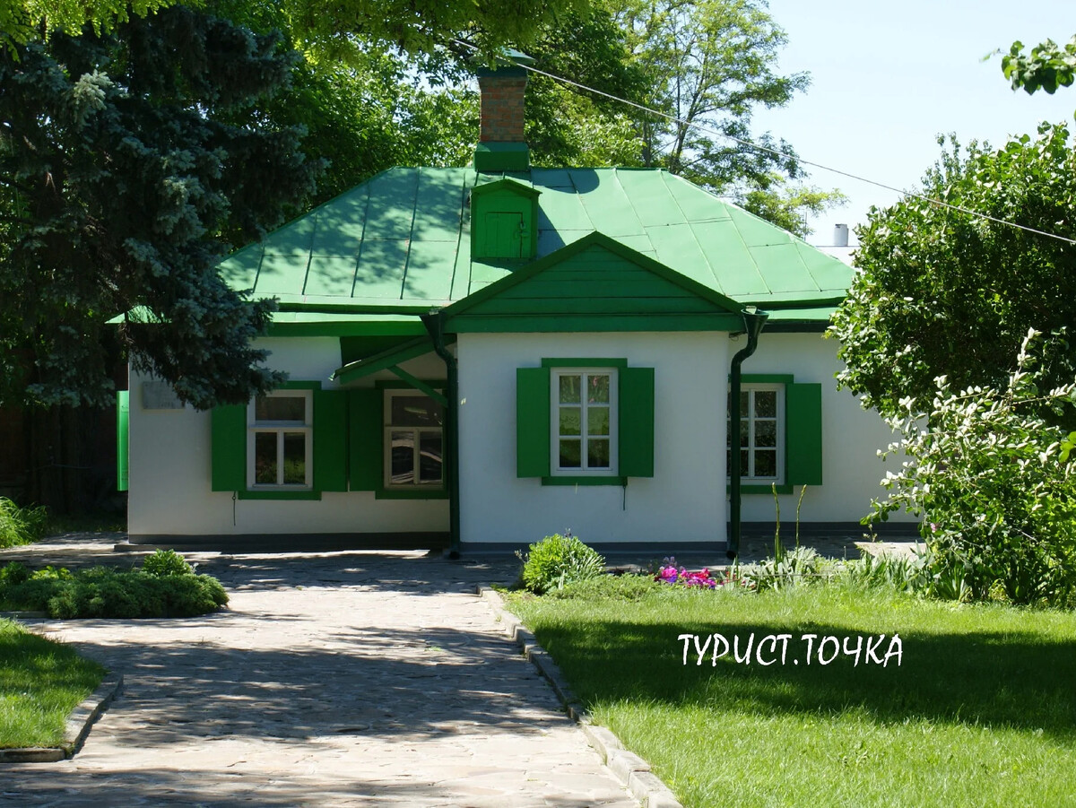 достопримечательности таганрога лавка чеховых. домик чехова таганрог. домик чехова таганрог. бакалейная лавка чехова в таганроге. таганрог чехов.