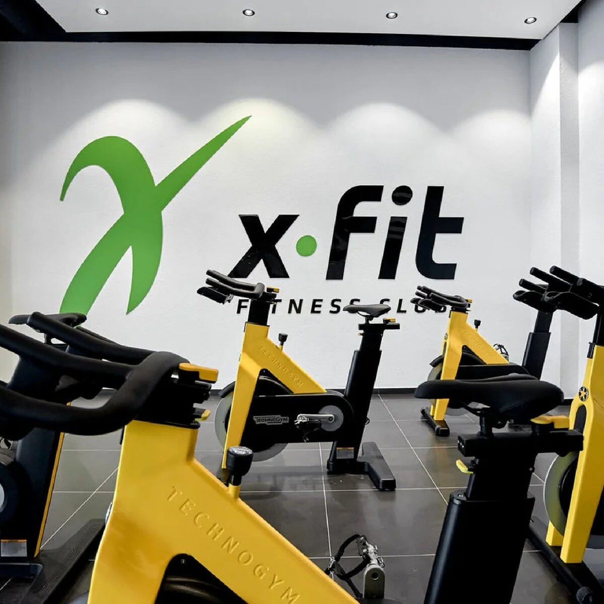 1 fit отзыв. Икс фит лого. X Fit логотип. X Fit Калининград. X Fit Монарх