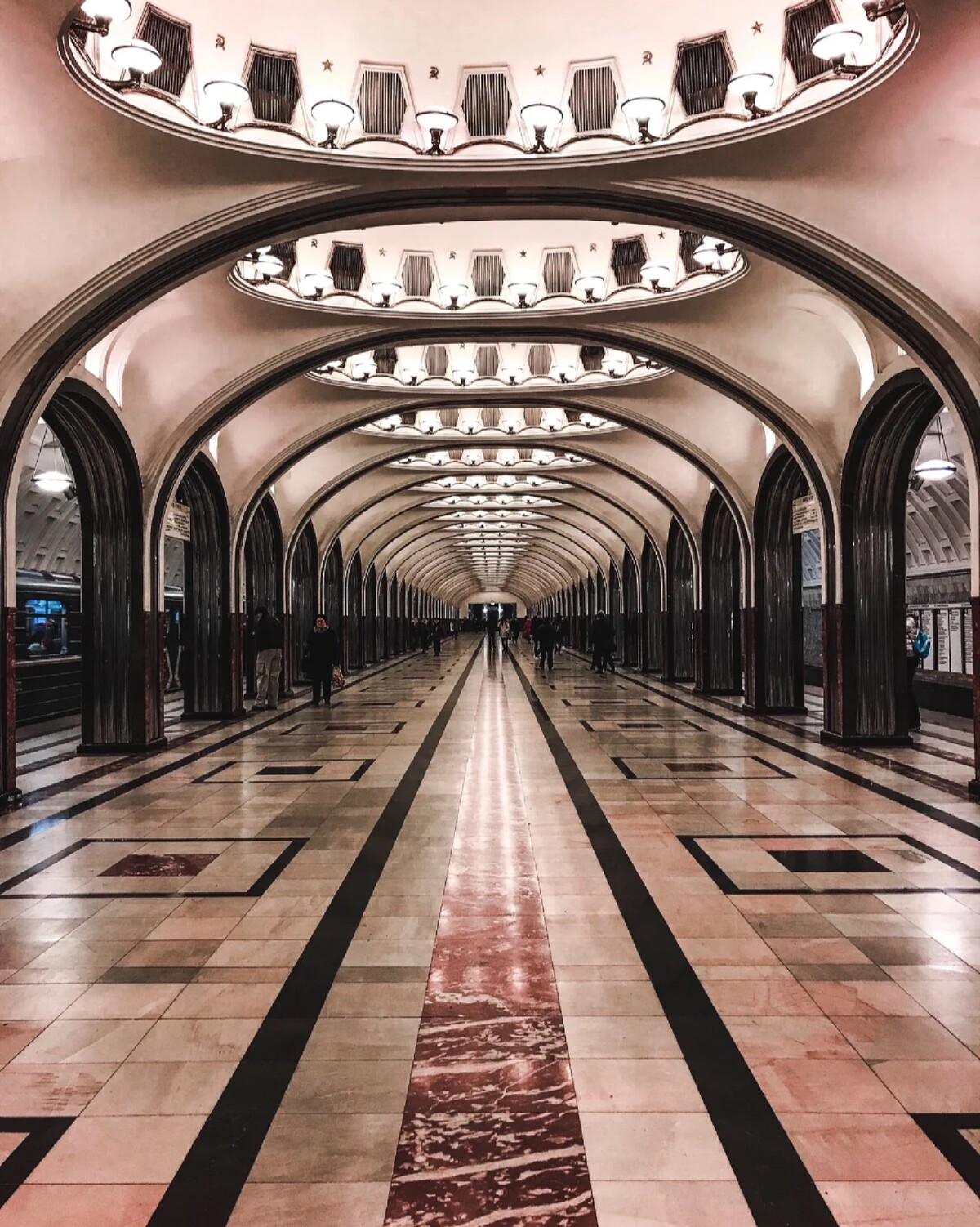 Фото станций метро в москве с названиями
